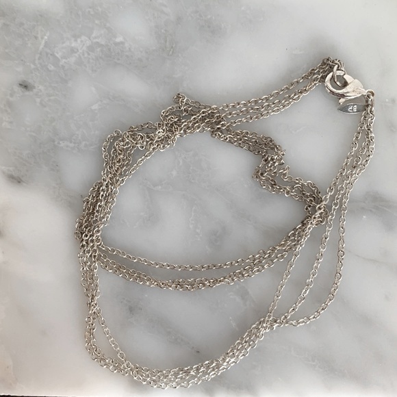 Vintage 3 row chains silver Avon Hallmark necklace - Picture 2 of 3